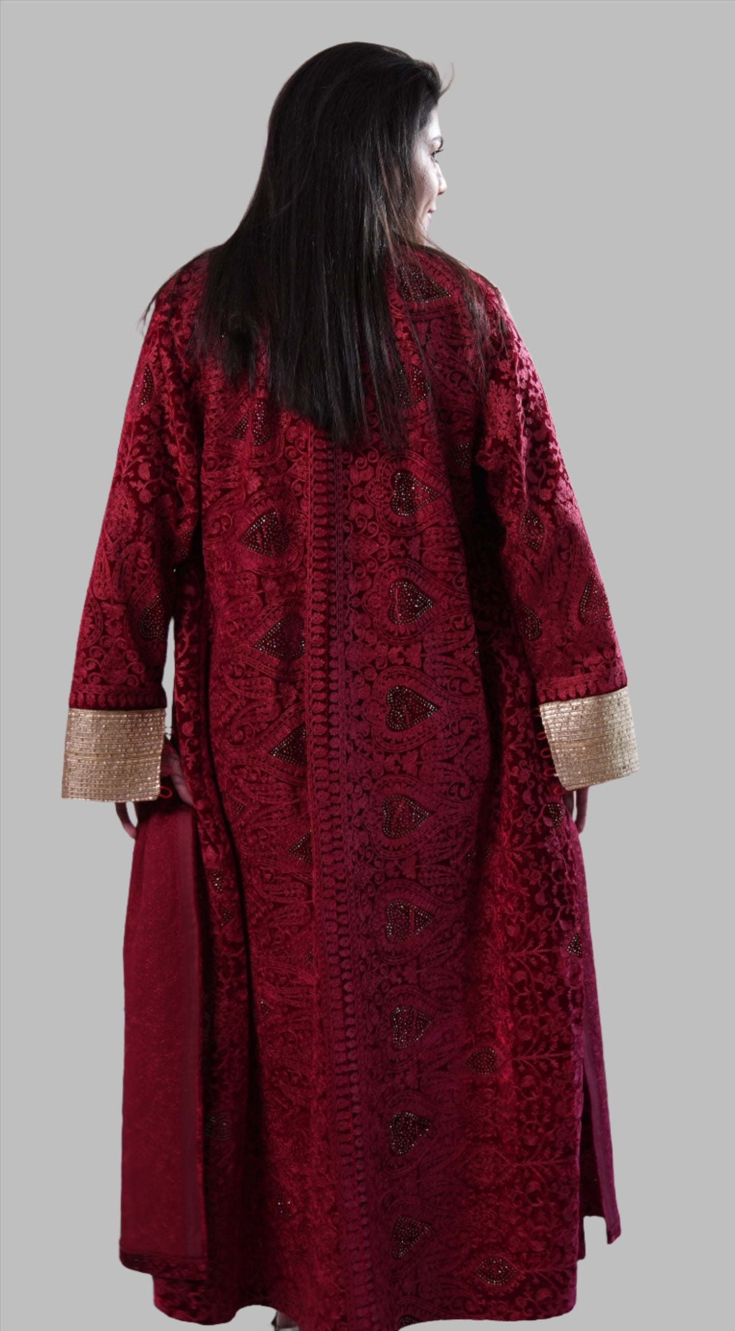 Yalda Night Robe – Ghajar-Inspired Velvet Masterpiece with Intricate Needlework & Beadwork