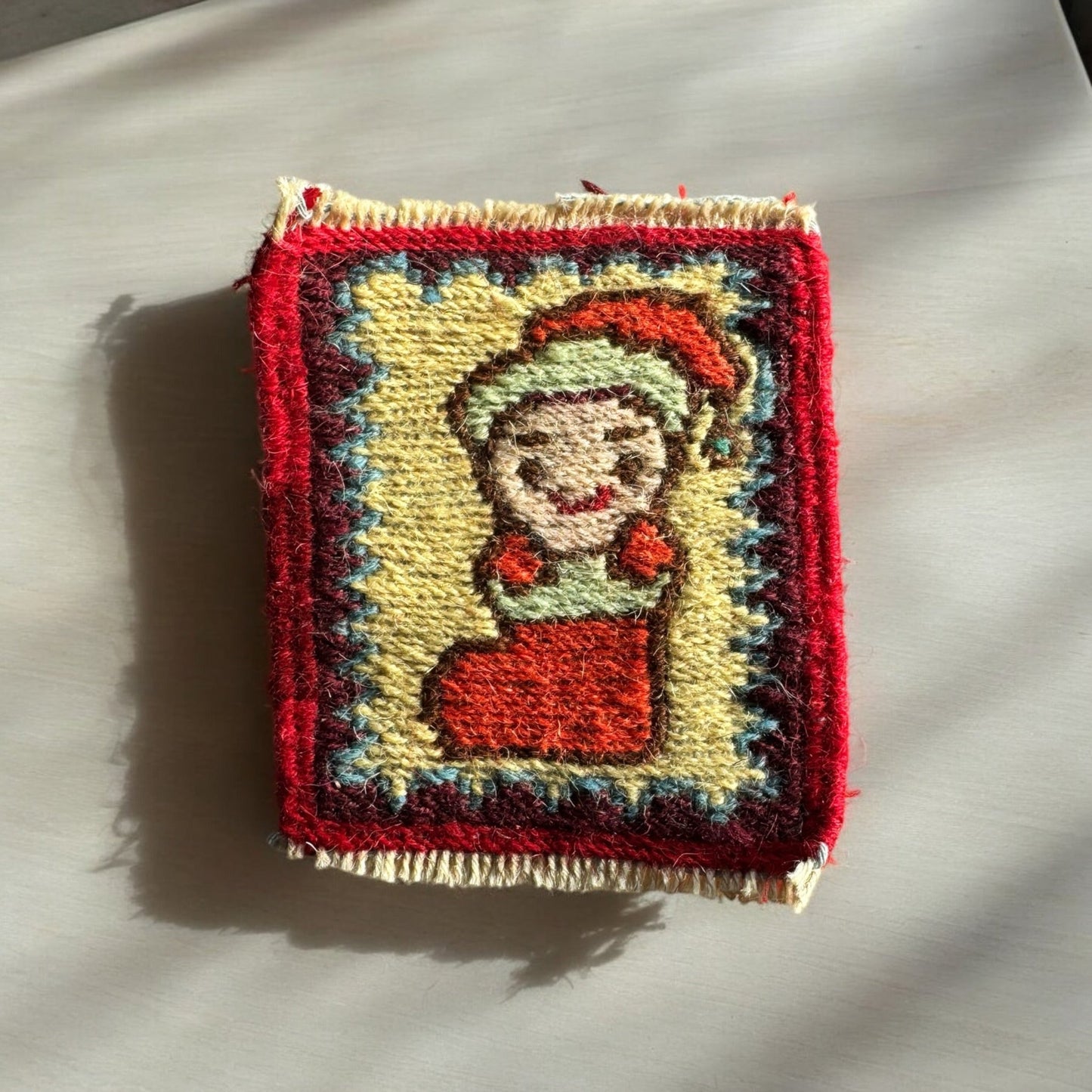 Gelim coasters made with Persian weaving, ideal for gatherings and home decor, protecting surfaces with cultural elegance