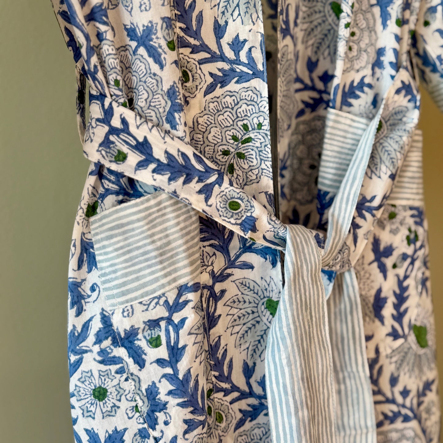 handprinted kimono pockets